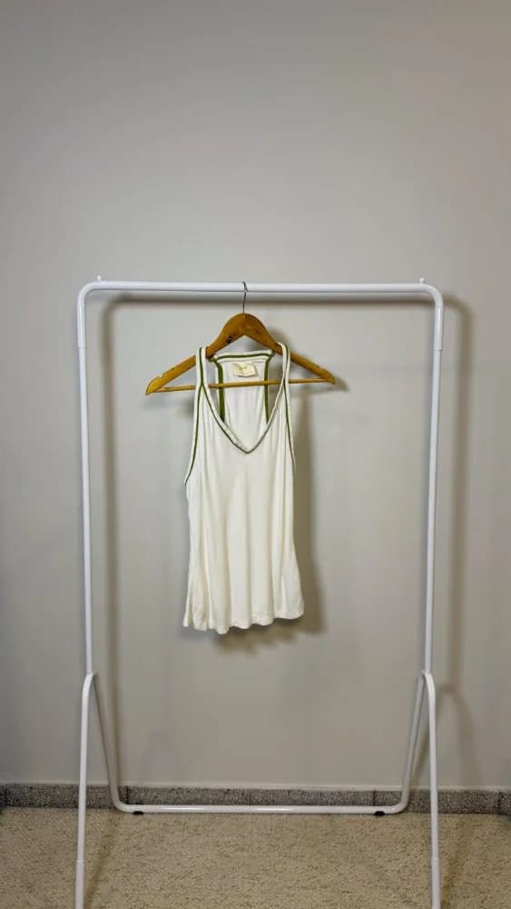 Camisilla Blanca con verde