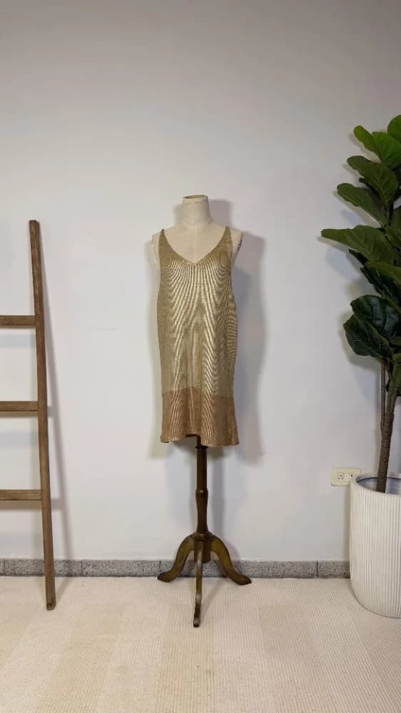 Vestido Tejido Dorado Degrade
