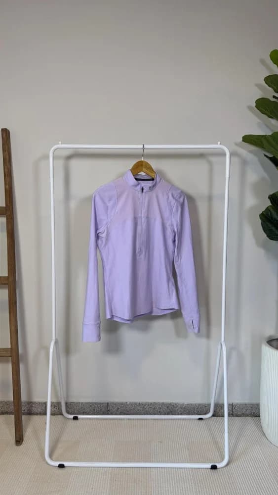 Remera Mangas Largas con cierre lila