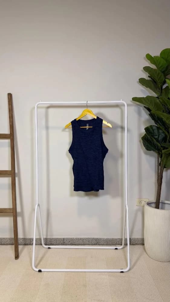 Camisilla Azul y Negra