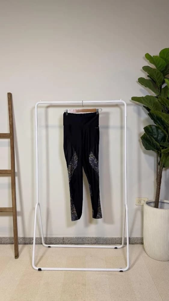 Calza Negra con estampa ' Track&Field