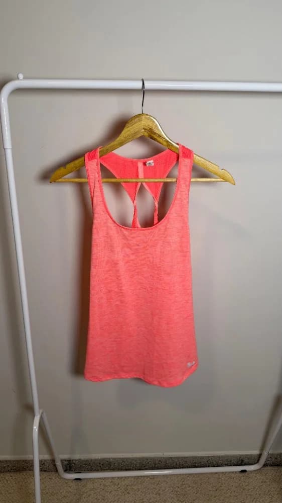 Camisilla naranja fluor
