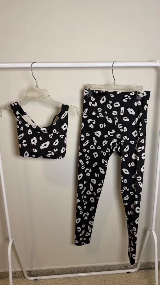 Set deportivo animal print