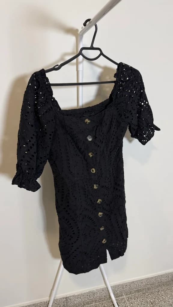 Vestido Negro Broderie