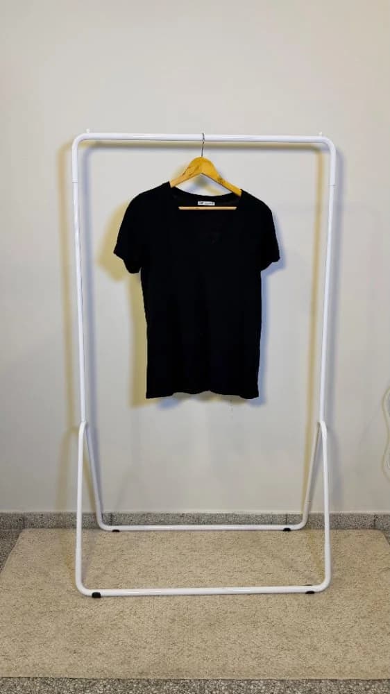 Remera Basica Escote V