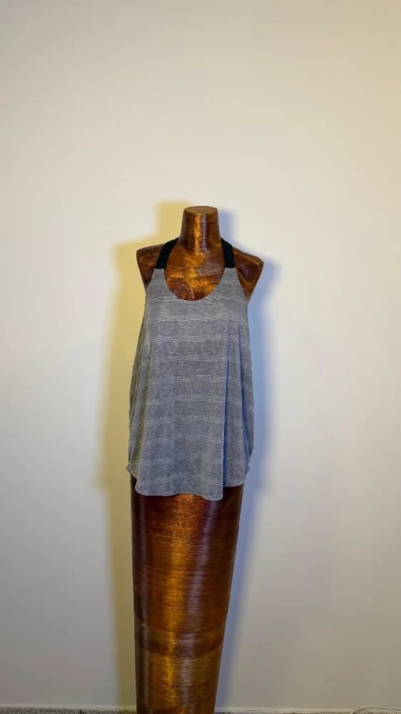 Camisilla Gris Espalda Escotada