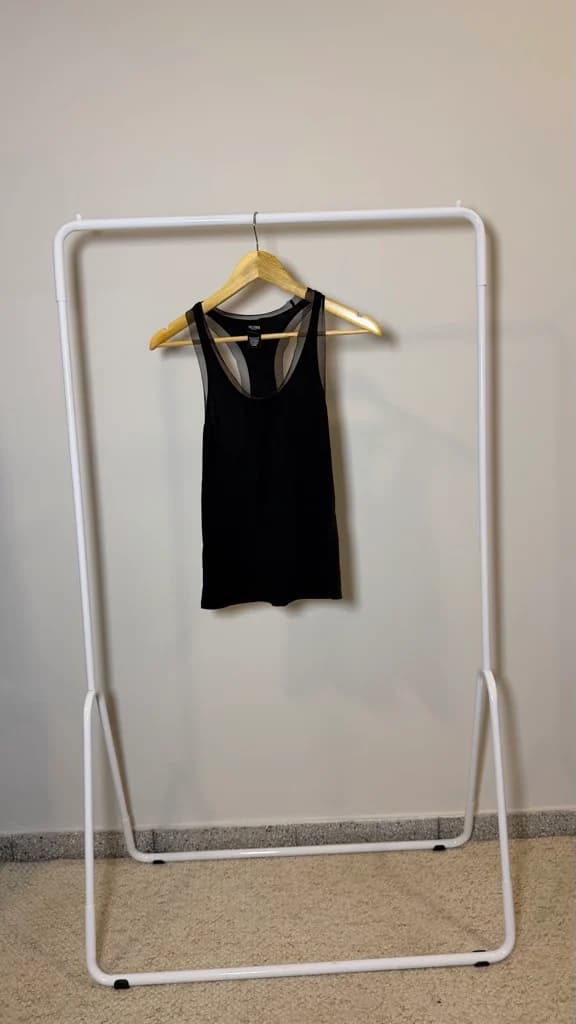 Camisilla negra mesh