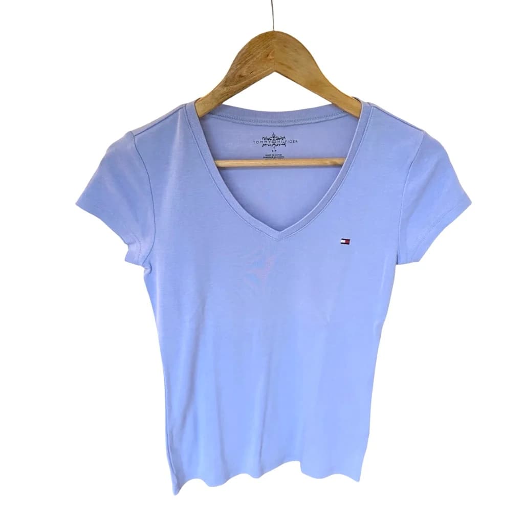Remera Lila Algodon Escote V