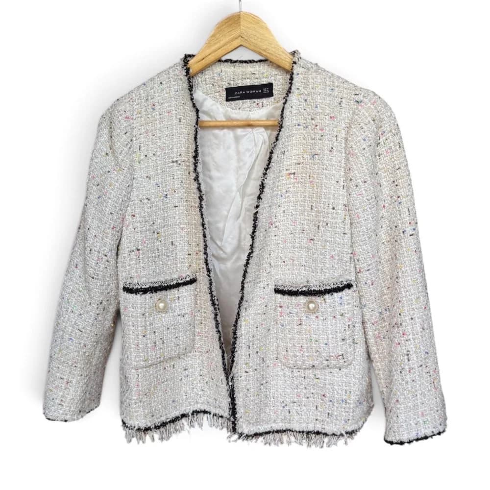 Chaqueta Crema Estilo Tweed