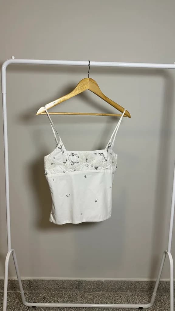 Blusa Bordada con Brillos