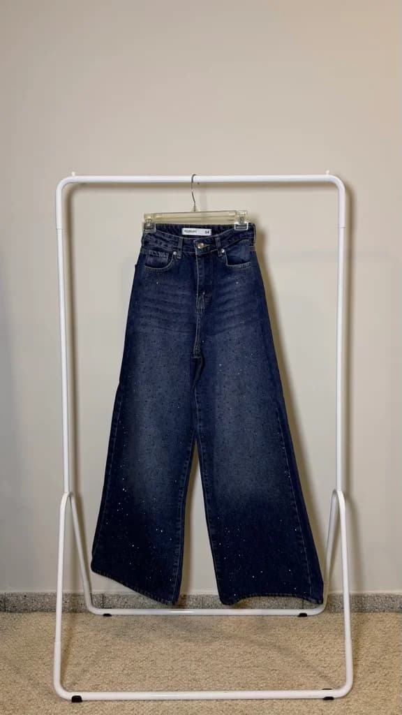 Jean wide leg azul oscuro con brillo