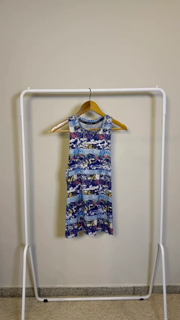 Camisilla estampada azul