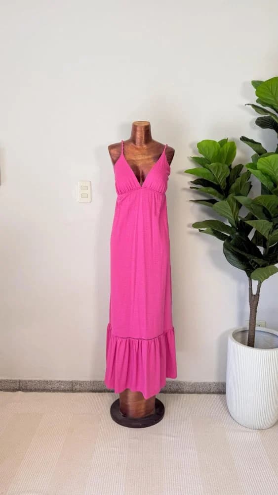 Vestido Fucsia con motitas