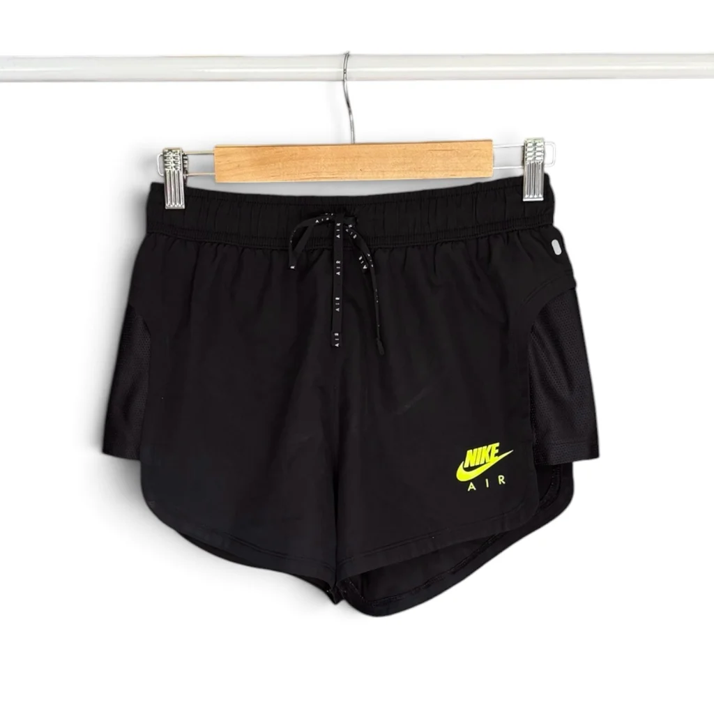 Short air negro logo fluor