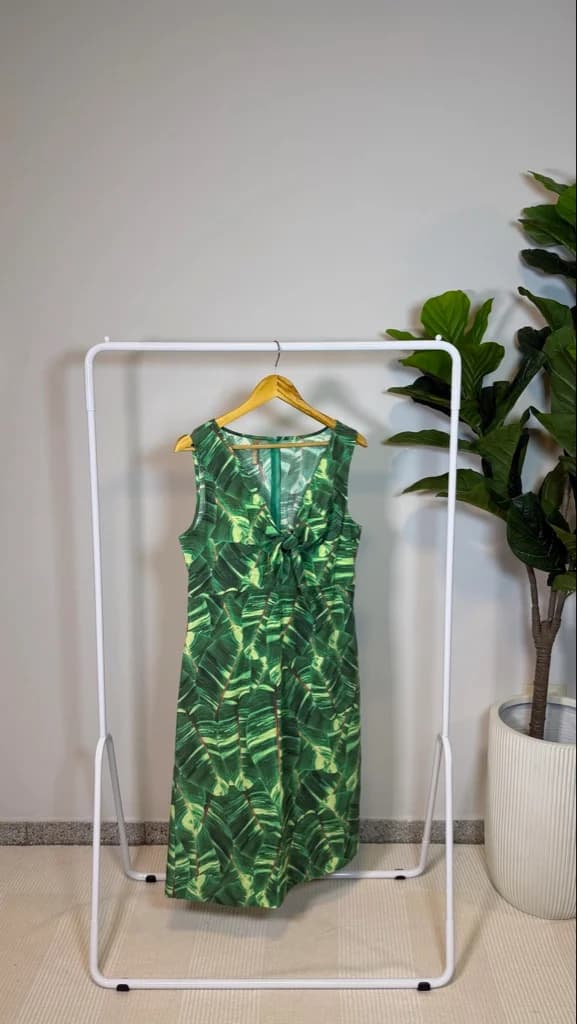 Vestido verde hojas