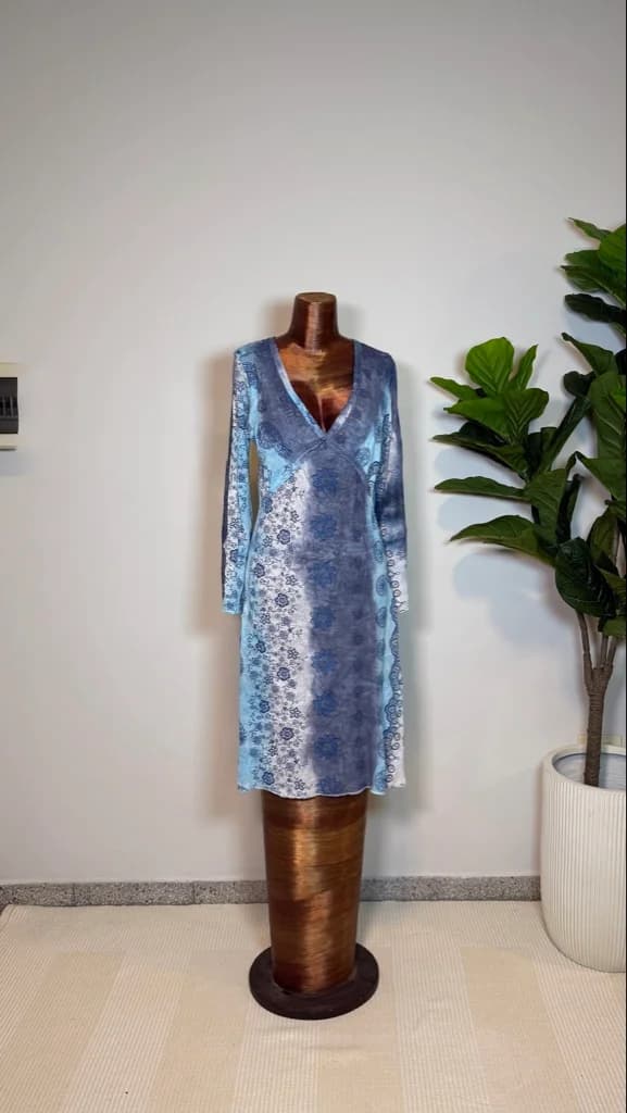 Vestido azul estampado