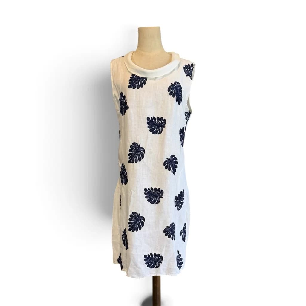 Vestido Blanco con Bordado de Hojas 100% lino italiano