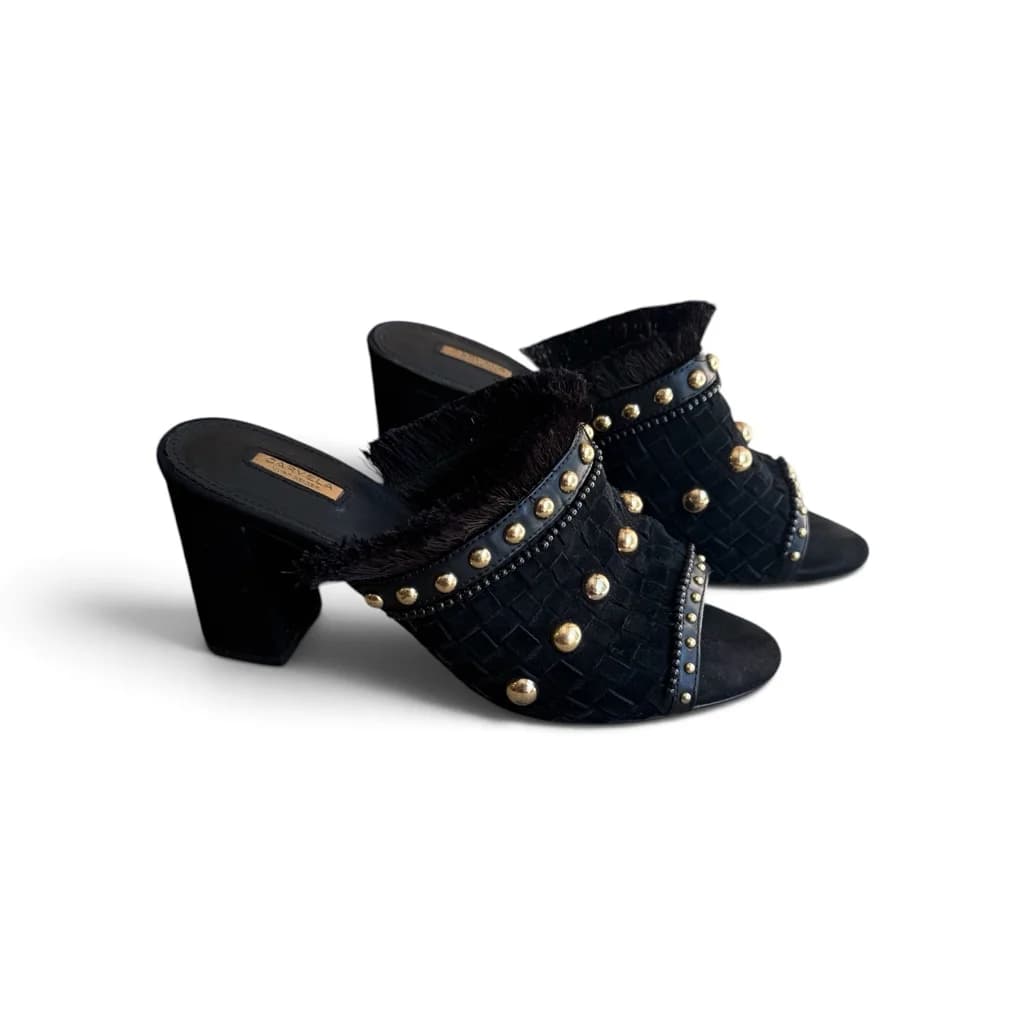 Taco Gamuza y Tachas Negro 100% Cuero