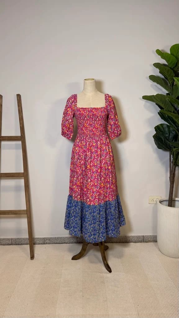 Vestido Floreado Rosado y azul engomado