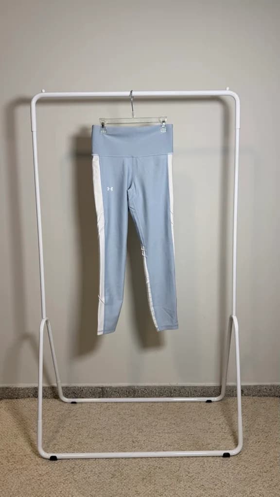 Calza celeste con blanco